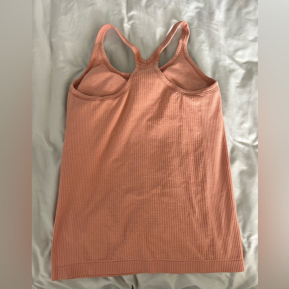 Lulu lemon workout tank with built in bra/removable padding